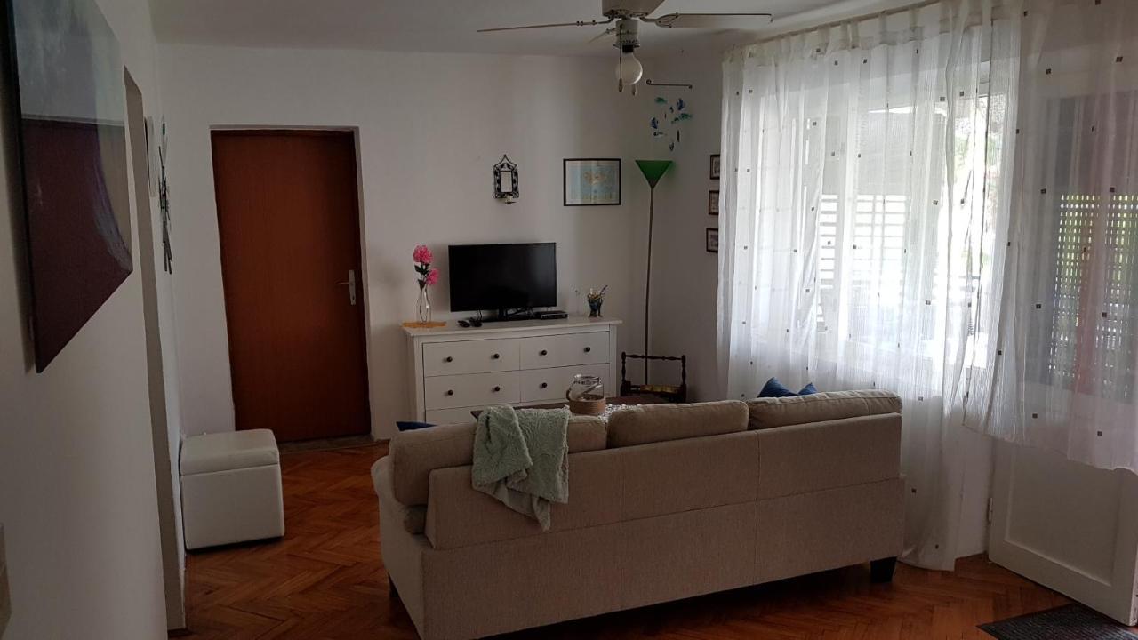 Masa Apartment Rovanjska Exterior photo
